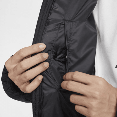 Nike.comにおけるナイキ ACG 